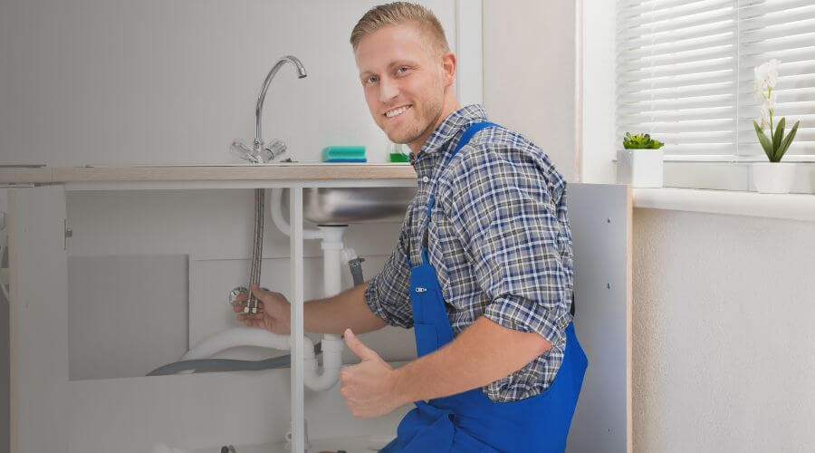 Local tankless water heater installation in Weaubleau, MO